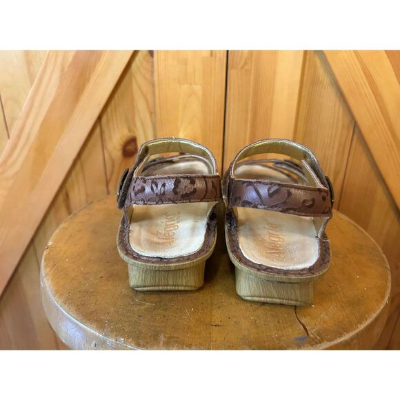 Alegria Brown Leather Floral Design Sandals Hook Loop Straps Size US6.5-7 EU37 - Picture 5 of 8